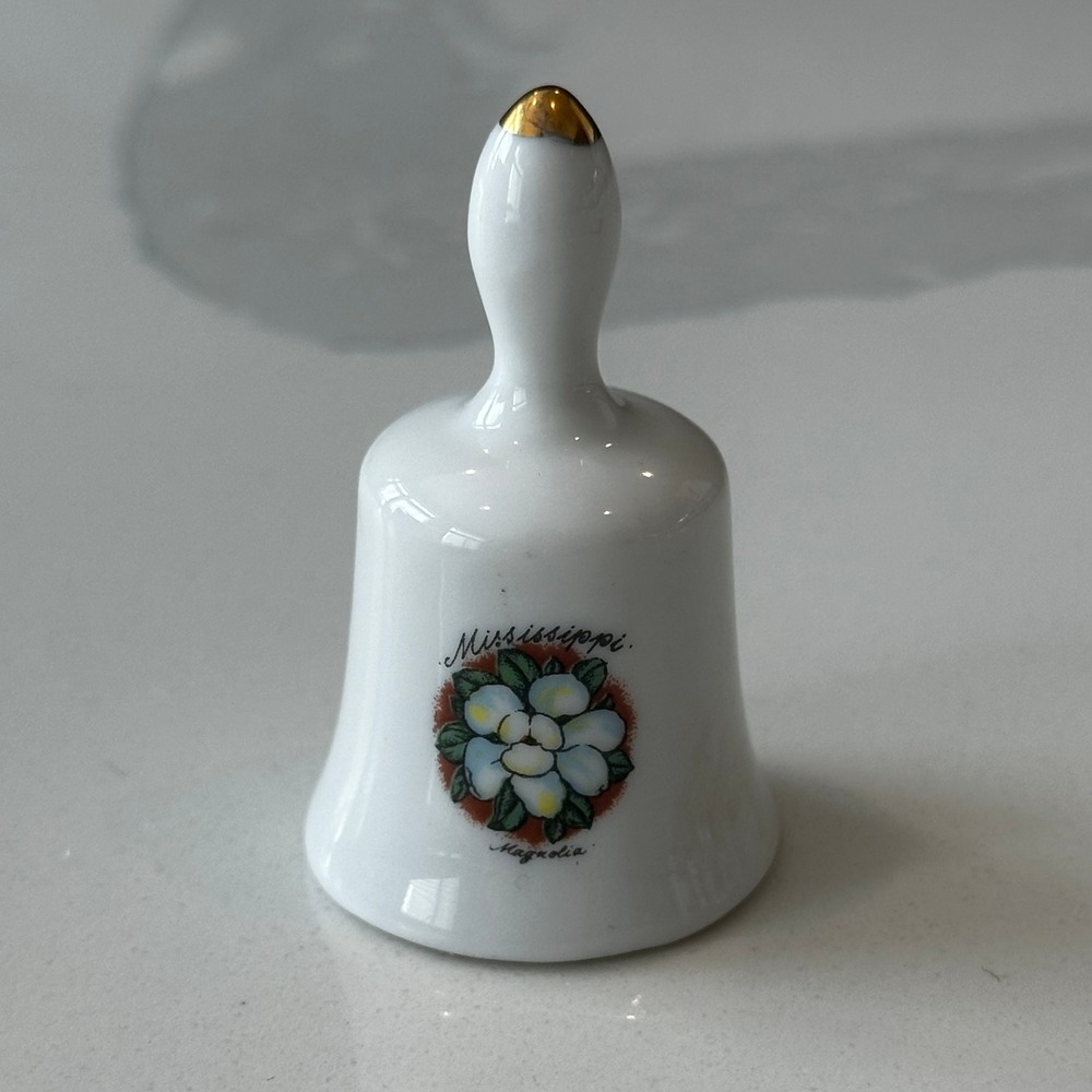 Vintage Mississippi State Flower Magnolia Porcelain Miniature Souvenir Bell 2in